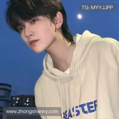 谢笛群